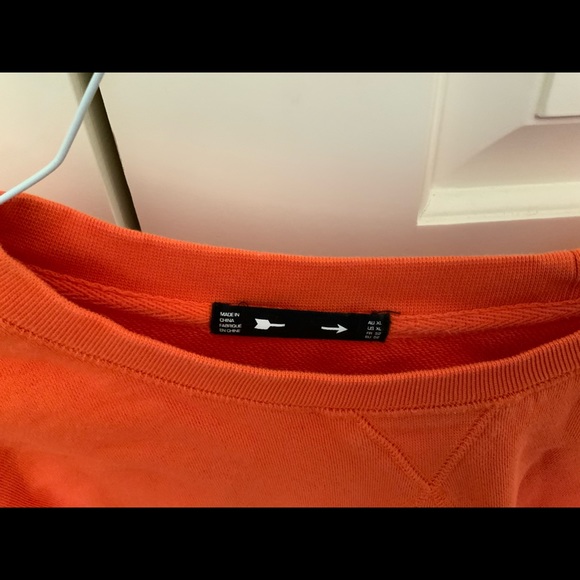 Cropped “The Upside” sweatshirt - Picture 2 of 2